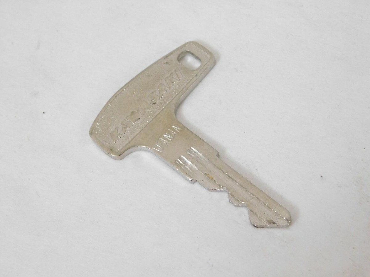 1 NOS Kawasaki F4 250 SIDEWINDER Ignition Key Code # 122 OEM
