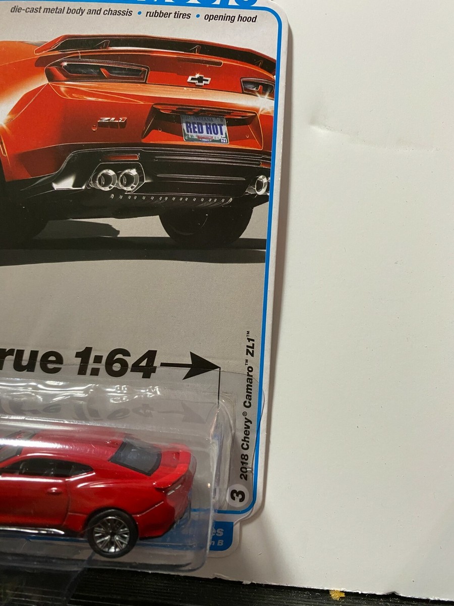 1/64 AUTO WORLD MODERN MUSCLE 2018 CHEVROLET CAMARO ZL1 RED