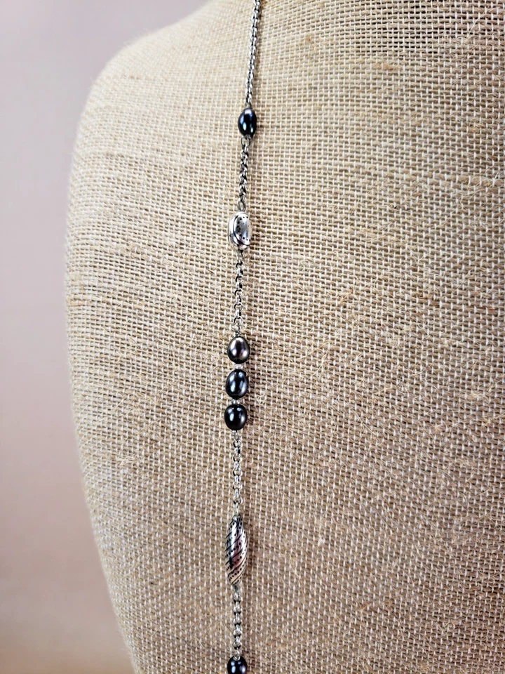 Collar estación Brighton plateado con perlas de imitación 40" de largo Foto 2 de 4