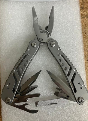 Multi Tool Pliers Stainless Steel 24-in-1 Multipurpose Pocket  Tool Portable NIB