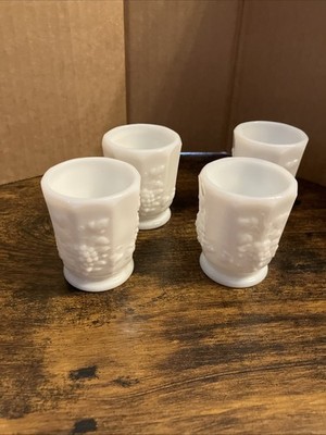 4 Pc Vintage Set Westmoreland Milk Glass Shot Glasses Old Quilt Pattern