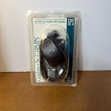 Garmin Low Profile GPS Remote Antenna GA 26C 010-10052-04 + Suction Mount