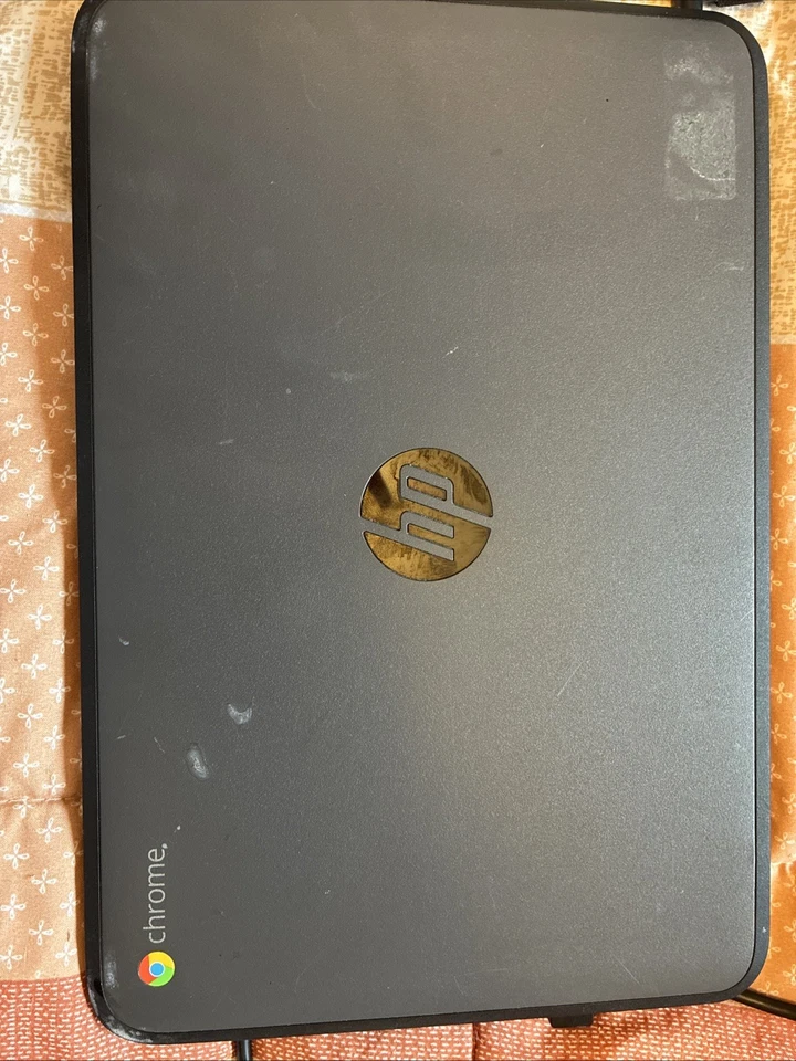 HP Chromebook 11 G5 EE/ 11 G6 EE (Education Edition) - Image 2 of 3