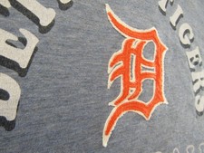 Detroit Tigers T Shirt Women Steel Blue with Stitched Patch Logo XL 47 Brand New