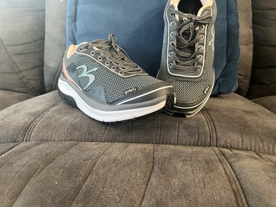 Gravity Defyer Gray, Black And Peach Size 6.5 W Walking Shoe