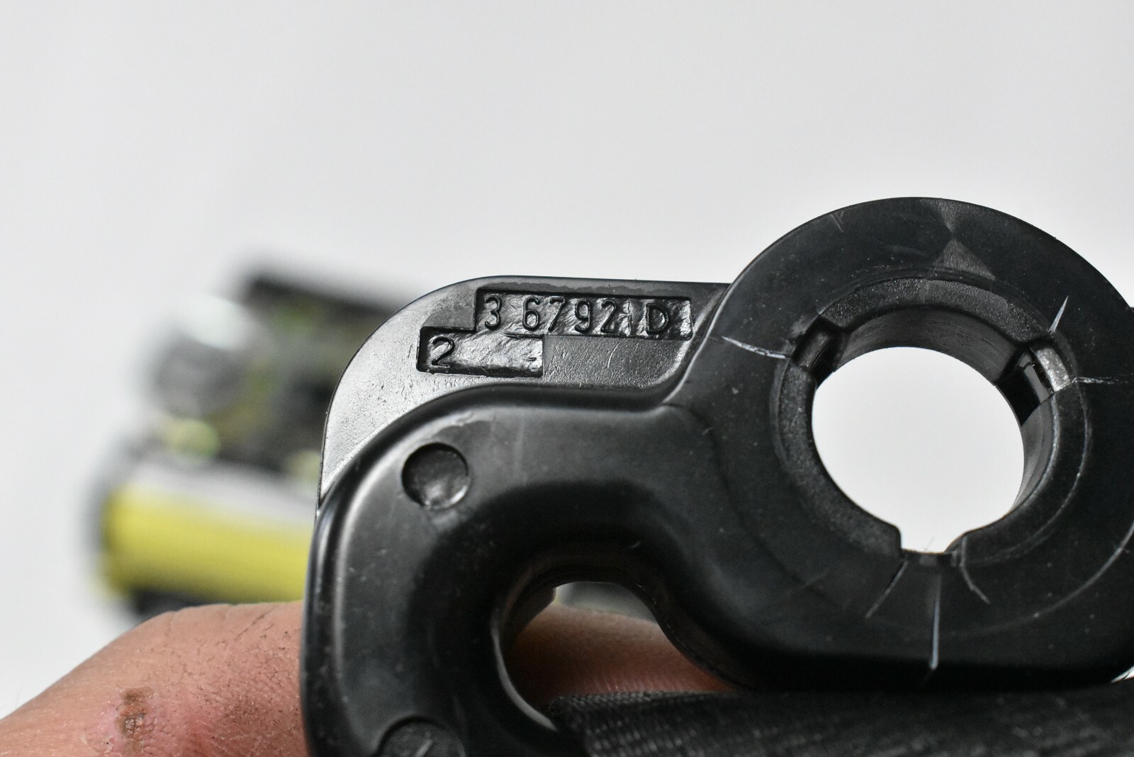 Maserati Quattroporte 2006-2008 Front Right Seat belt