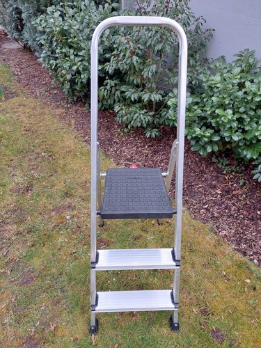 Angebot Premium Stufenstehleiter Haushaltsleiter Klappleiter TÜV-EN Alu 150kg - Bild 15 von 36