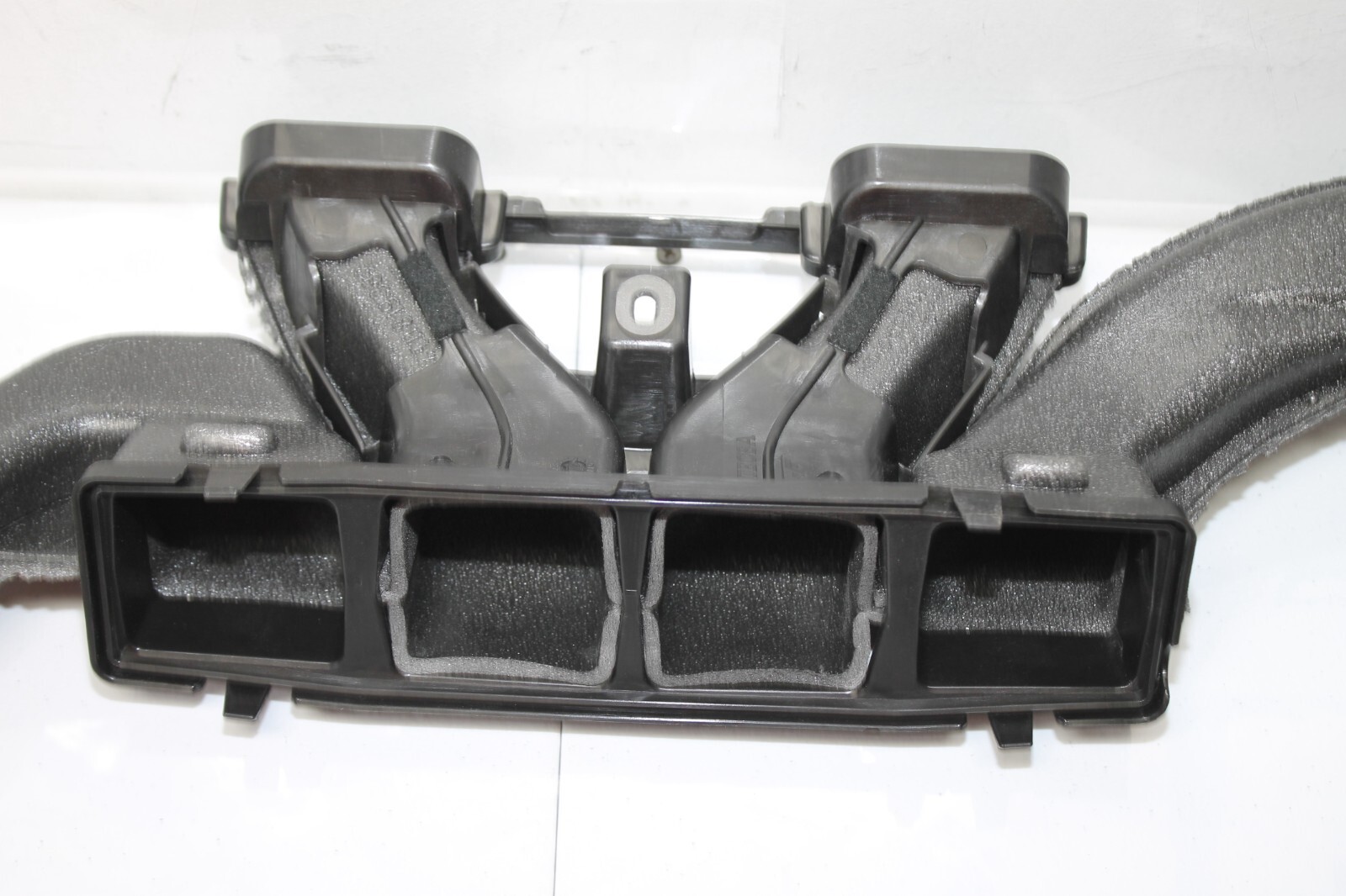 15-20 LAMBORGHINI HURACAN CENTER MIDDLE UPPER HVAC TUBE DUCT FOAM 4T1819384