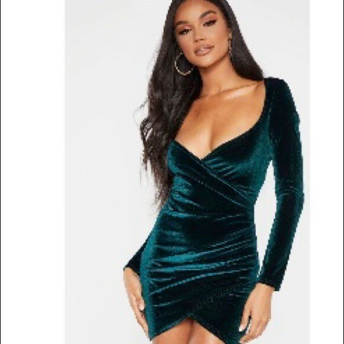 Emerald Green Velvet Long Sleeve Dress 