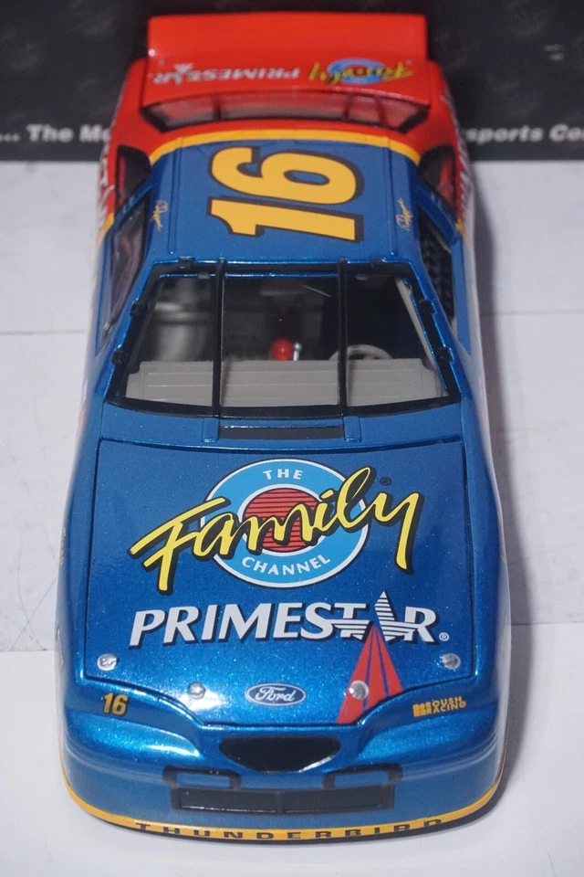 Ted Musgrave Family Channel #16 NASCAR 1:24 Ford Thunderbird Action Diecast - Image 4 of 4