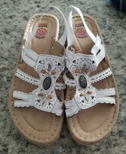 earth spirit cheyenne sandals
