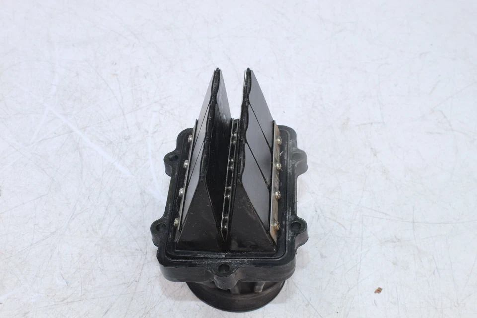 2015 Ski-doo Renegade Xrs 800r E-tec Intake Reed Block Valve 420867333 - Image 3 of 4