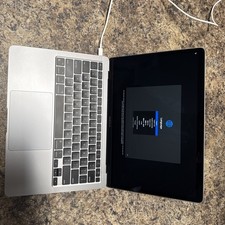 2020 Apple M1 MacBook Air 13.3" 8GB/128GB SSD/7-Core GPU Space Gray A2337