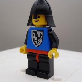 LEGO&reg; Castle Black Falcon Knight cas099 Classic Vintage 6062 6035 6103