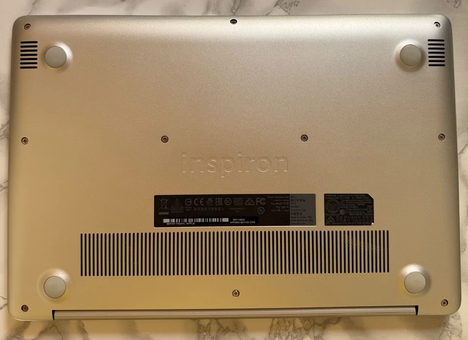 Dell Inspiron 13 5370 i7-8th 16GB 256 SSD AMD Graphic - batteria da sostituire! - Immagine 4 di 4