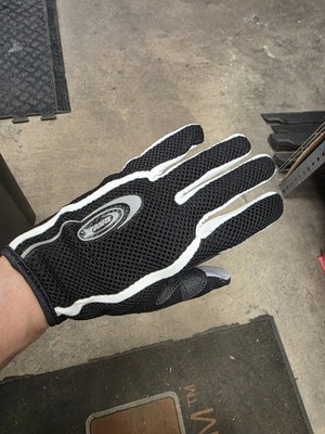 Gloves Rav X Size  Ladies medium.