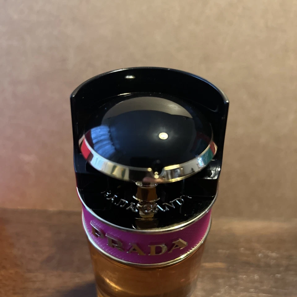 Eau de Parfum Spray Prada Candy by Prada 1,7 OZ Mujer Foto 3 de 4