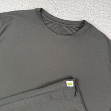 Vuori Strato Tech Shirt Mens S Black Crew Neck Short Sleeve Workout Gym V126