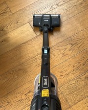 Shark Cordless Stick Anti-Hair Wrap Cordless Vacuum Cleaner With Accessories
