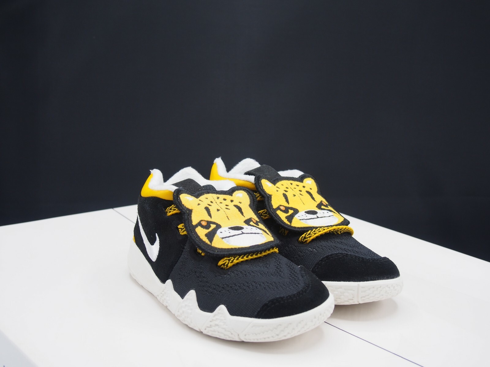 kyrie 4 little big cats