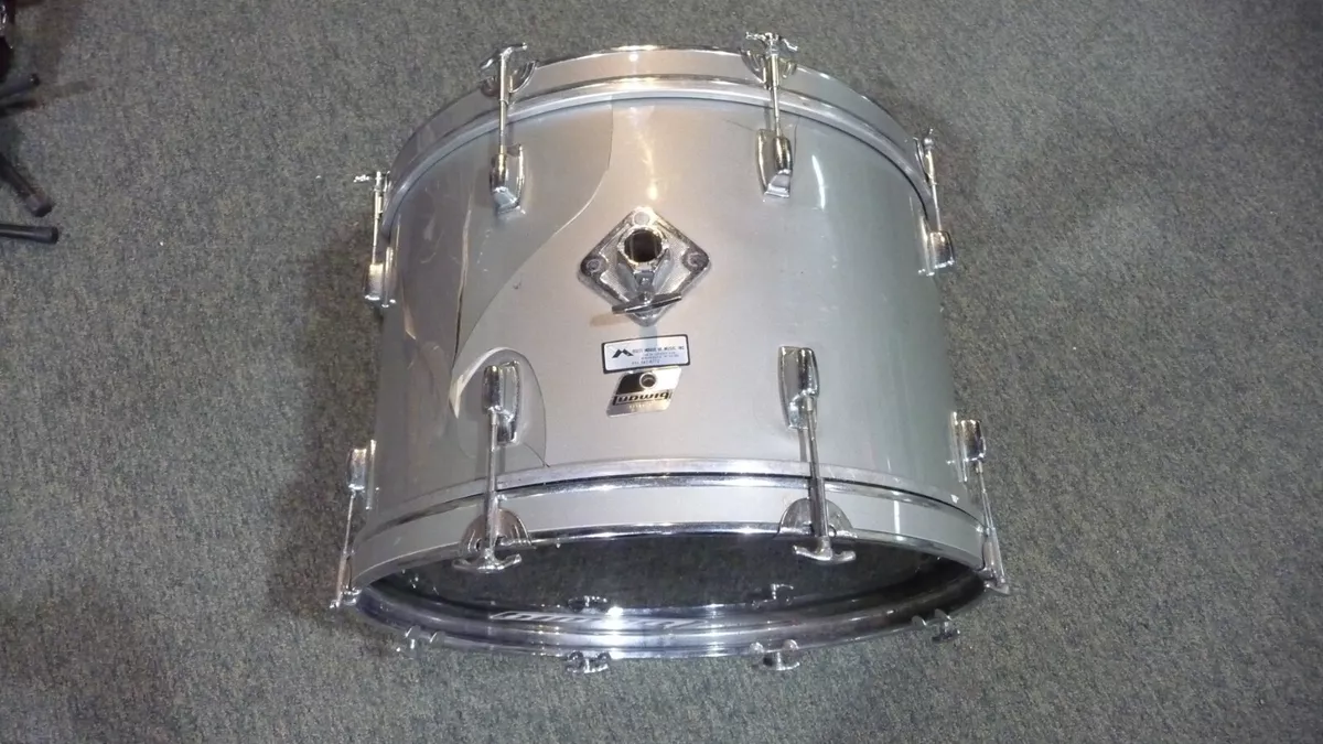 26 bass drum for sale outlet