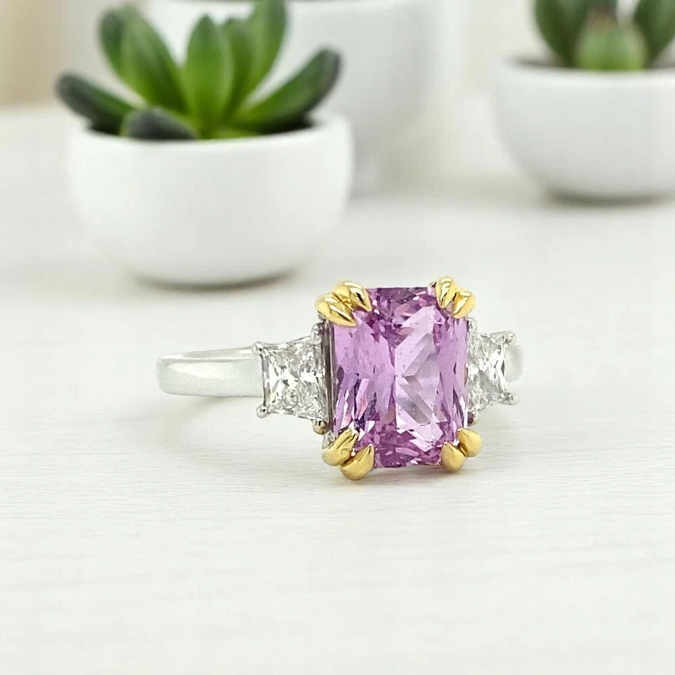 14K Multi Gold 3.70 Ct Radiant Cut Lab Grown Purple Pink Sapphire Diamond Ring - Image 4 of 4