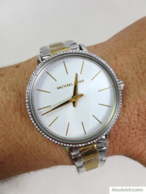 NEW Michael Kors Pyper Two Tone Watch Heart Bracelet Earring  display picture 1