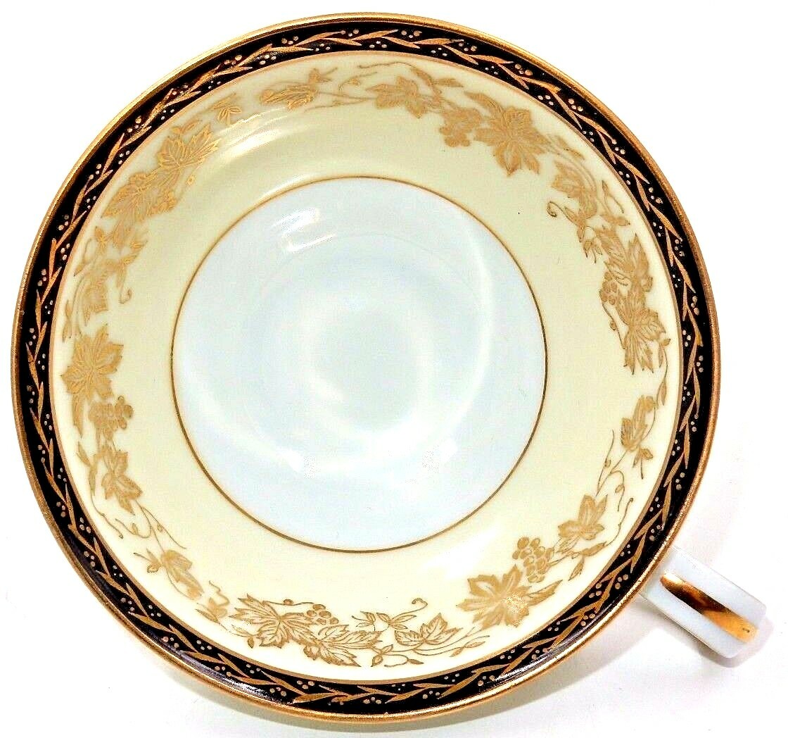 金色の伝統的な日本の茶器 VINTAGE NORITAKE CHINA FROM JAPAN 