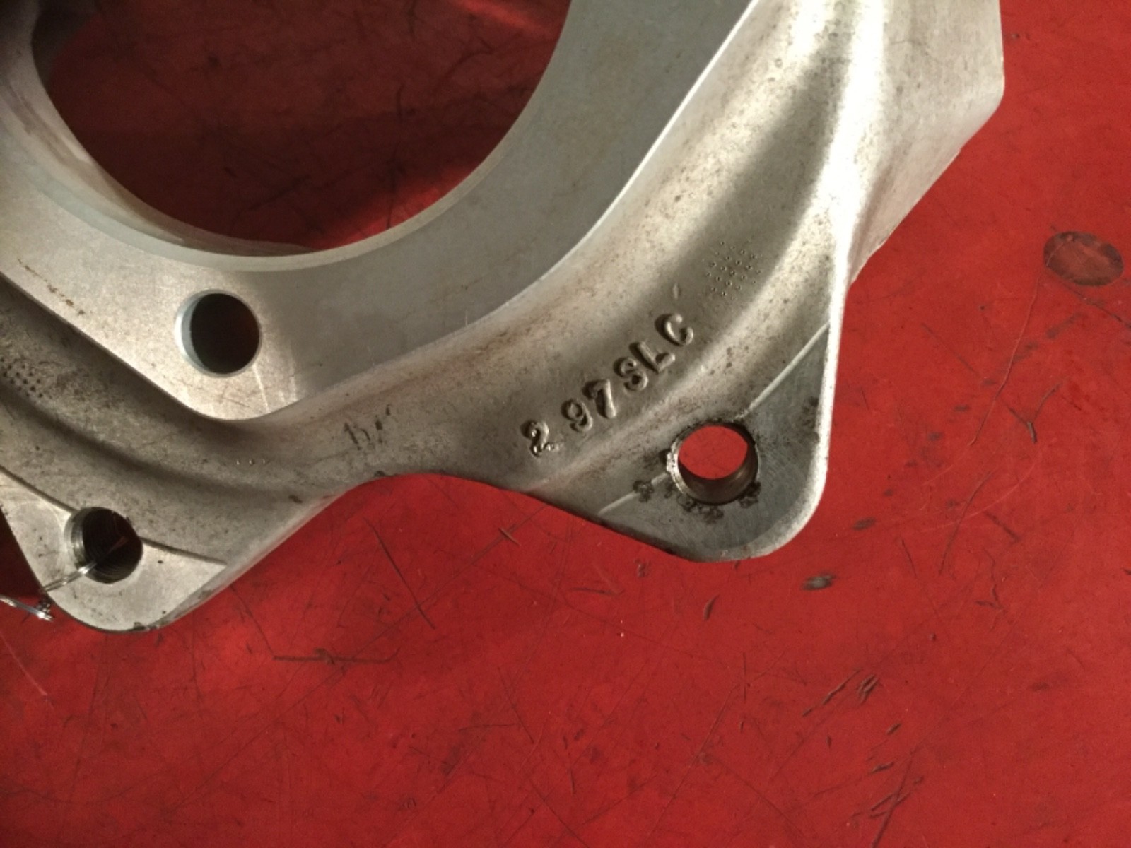 Ferrari 355 Front Left Spindle Knuckle Hub 175488 OEM Ferrari F355 1998