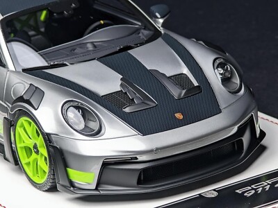 Porsche 911 GT3 RS (Silver/ Neon Green) [Davis & Giovanni] 1/18