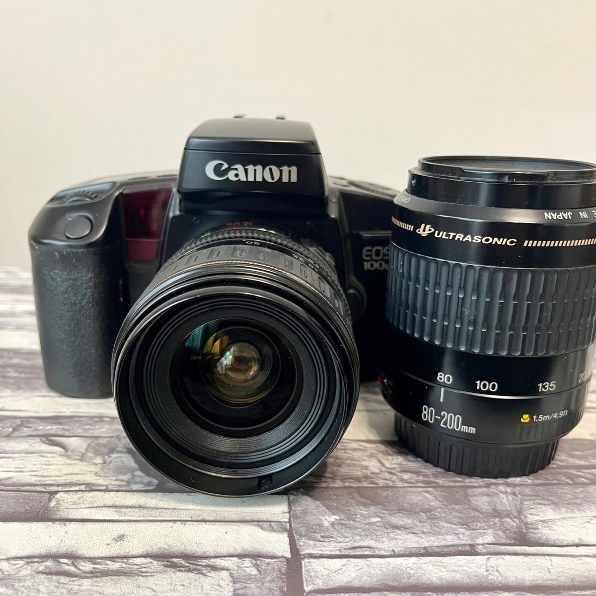 Canon EOS 100QD SLR 35mm Film Camera w/ Canon EF 28-80mm & 80