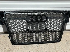 Audi 09-12 AUDI A4/S4 B8 8T  HONEYCOMB SPORT MESH RS4 STYLE Front Grill