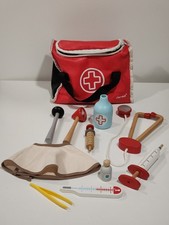 Janod Doctor Set Bag Red Wooden Childrens Pretend Role Play Toy 3 Animal Vet