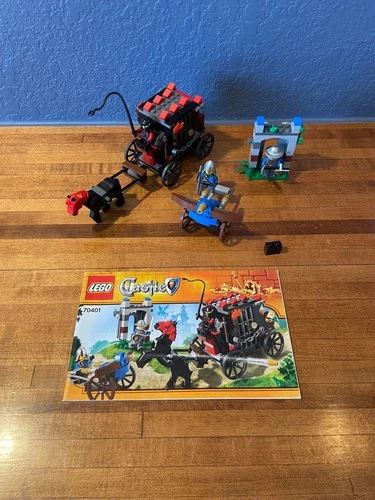Lego - Castle  - 70401 - Gold Getaway - 100% Complete - Instructions