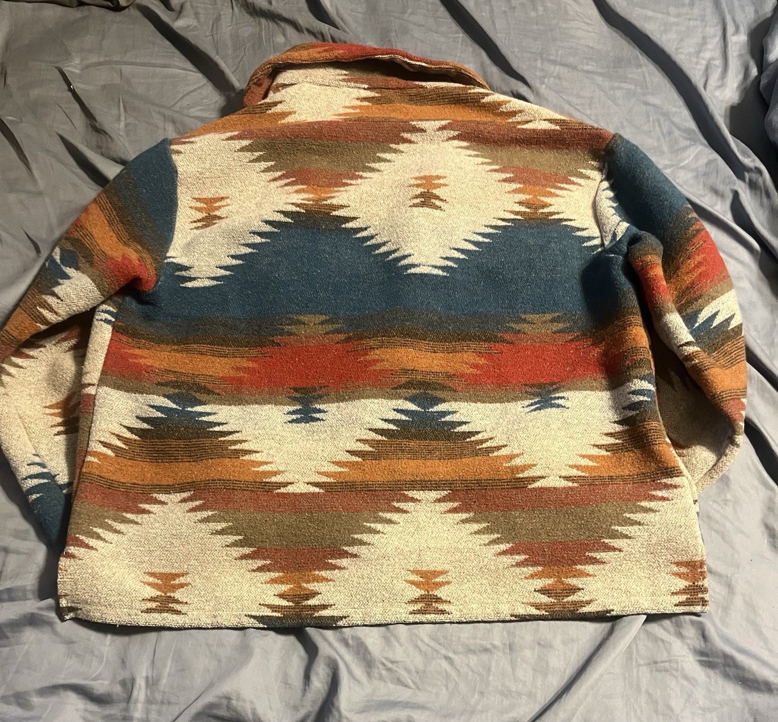 Southwestern Geometric Pattern Collared Button Ja… - image 6