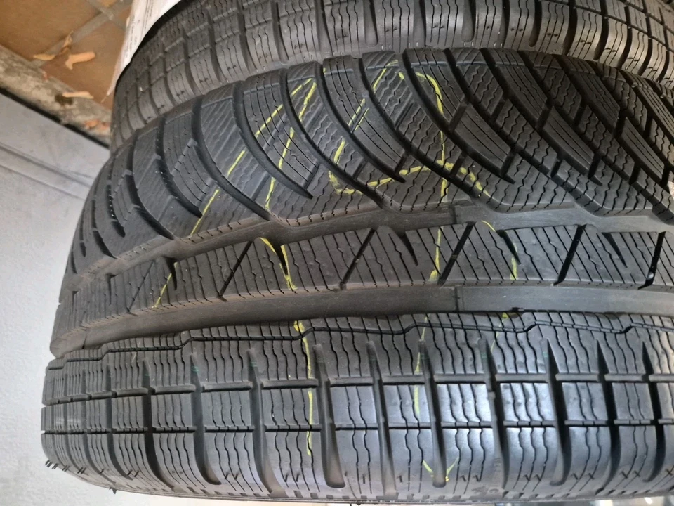 2x Michelin Pilot Alpin PA4 MO 245/40 R18 M+S Winterreifen DOT 4719 - Bild 4 von 4