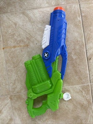 X-Shot Water Warfare Pressure Jet Water Blaster Gun by Zuru With Changing Modes