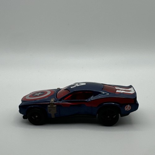 Hot Wheels Marvel Capitan America 2013 auto pressofusa - Foto 3 di 7