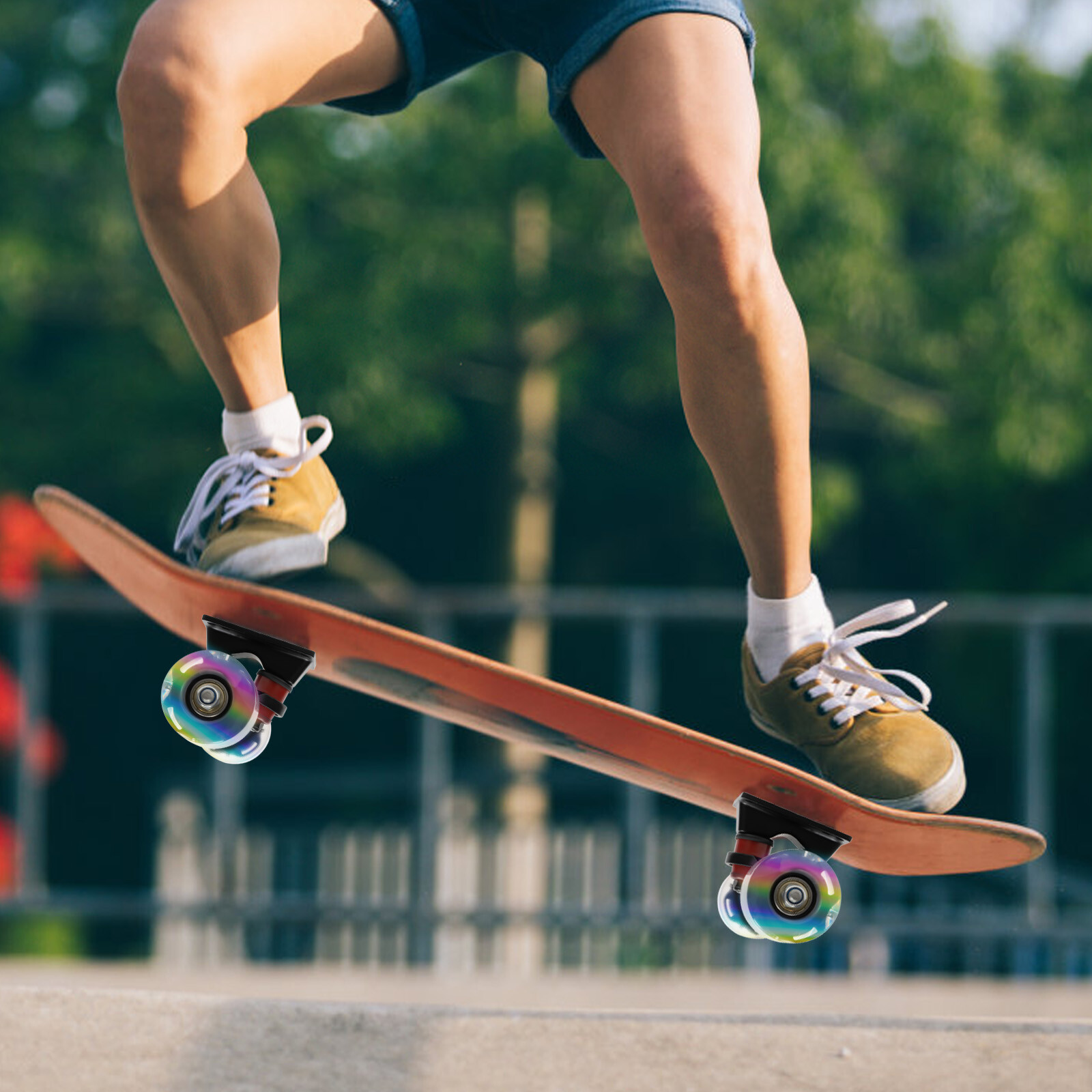 Aluminum Alloy Skateboard Truck Combo Diy 85a Hardness With 4 Flashing Wheels