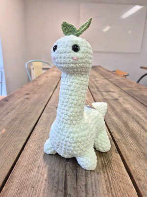 Häkeln Strick weich Dinosour Dino Bronto Plüsch Deko Handarbeit Geschenkidee