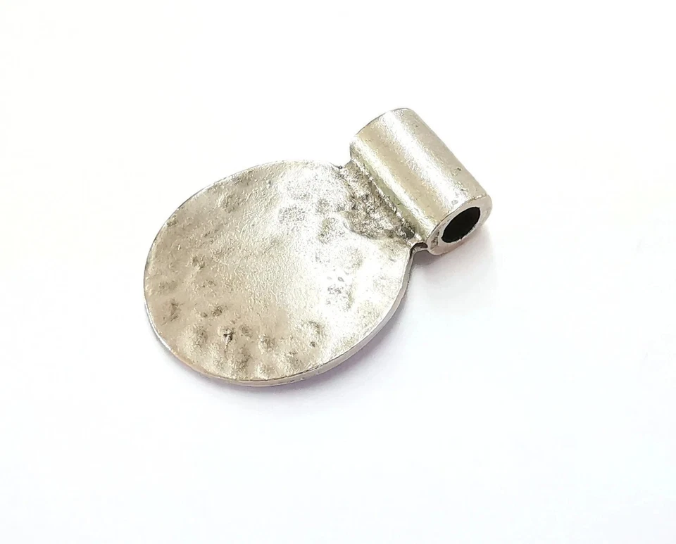 Ciondolo unisex in argento sterling 925 martellato (44 x 33 cm) - Immagine 2 di 4