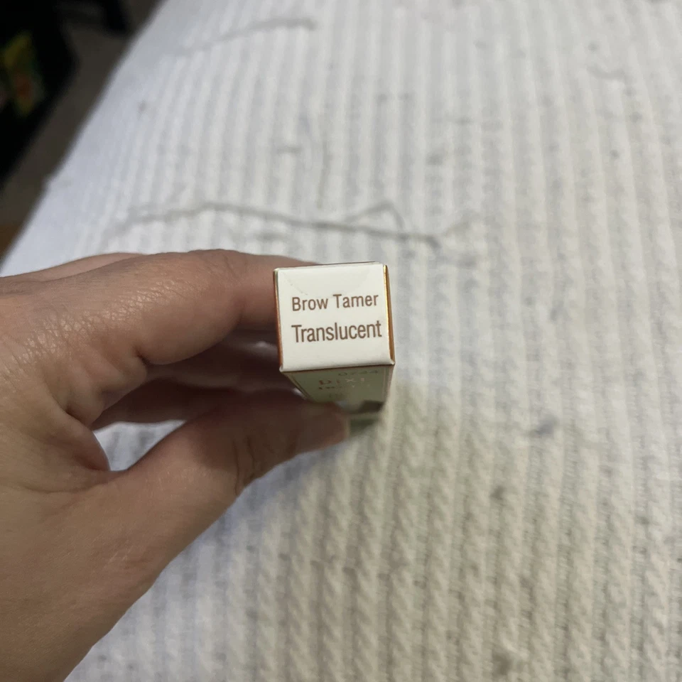 Pixi by Petra Brow Tamer Clear Eyebrow Gel - Translucent, 0.1 oz - Image 3 of 3