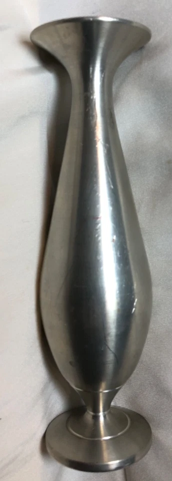 Royal Selangor оловянная ваза ручной работы классической формы с бутонами - довольно поцарапанная вмятина - Изображение 4 из 4