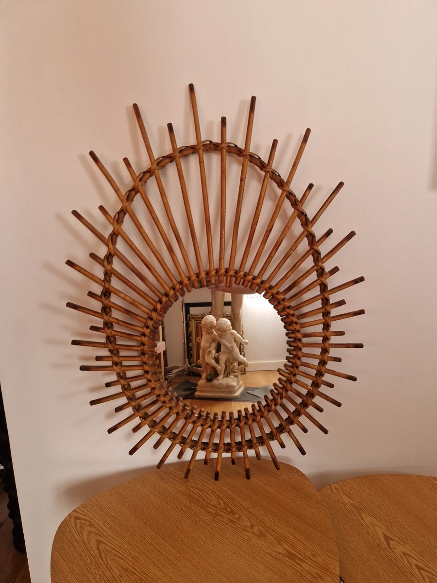 Miroir mural en résine dorée | Maisons du Monde