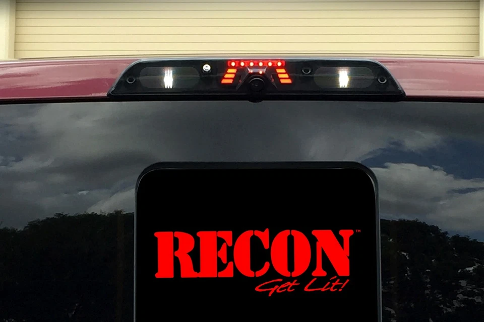 Tercera luz de freno LED negra/humo Recon 264129CAMBK Foto 3 de 4