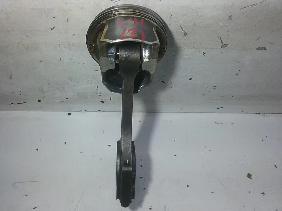 Kia Optima 2012-2015 pistón de motor de 2,4 L con biela (1) (M108) Foto 3 de 4