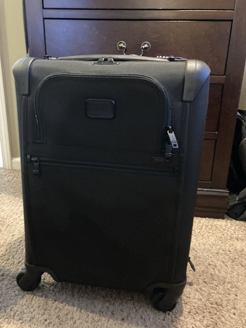 Tumi 3 22" 4 Wheeled Carry-On - Black (2203060) for sale online | eBay