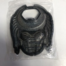 Predator 2017 Bottle Opener Shape of Predator Loot crate Exclusive 