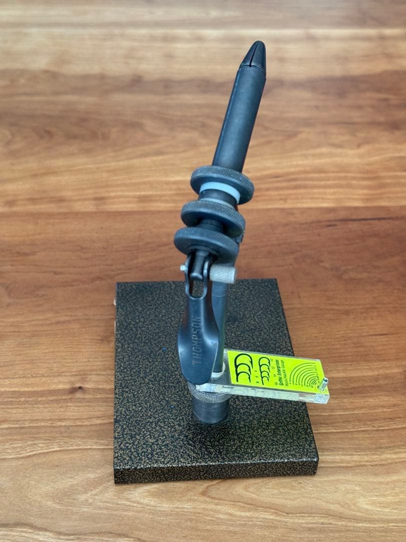 Thompson Fly Tying Vise Stand Tool Set Metal Black Gold Case - Image 3