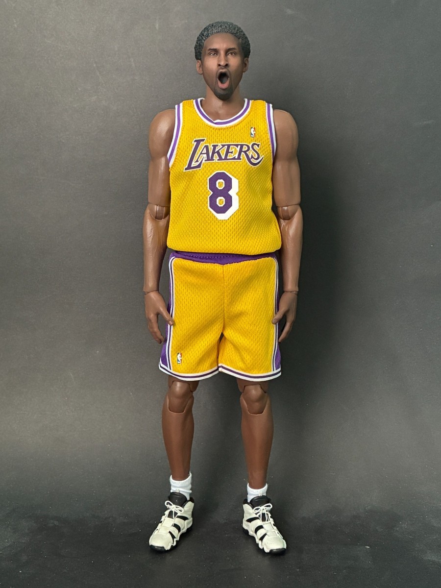 Custom Los Angeles Lakers Kobe Bryant 1:6 Action Figure Enterbay
